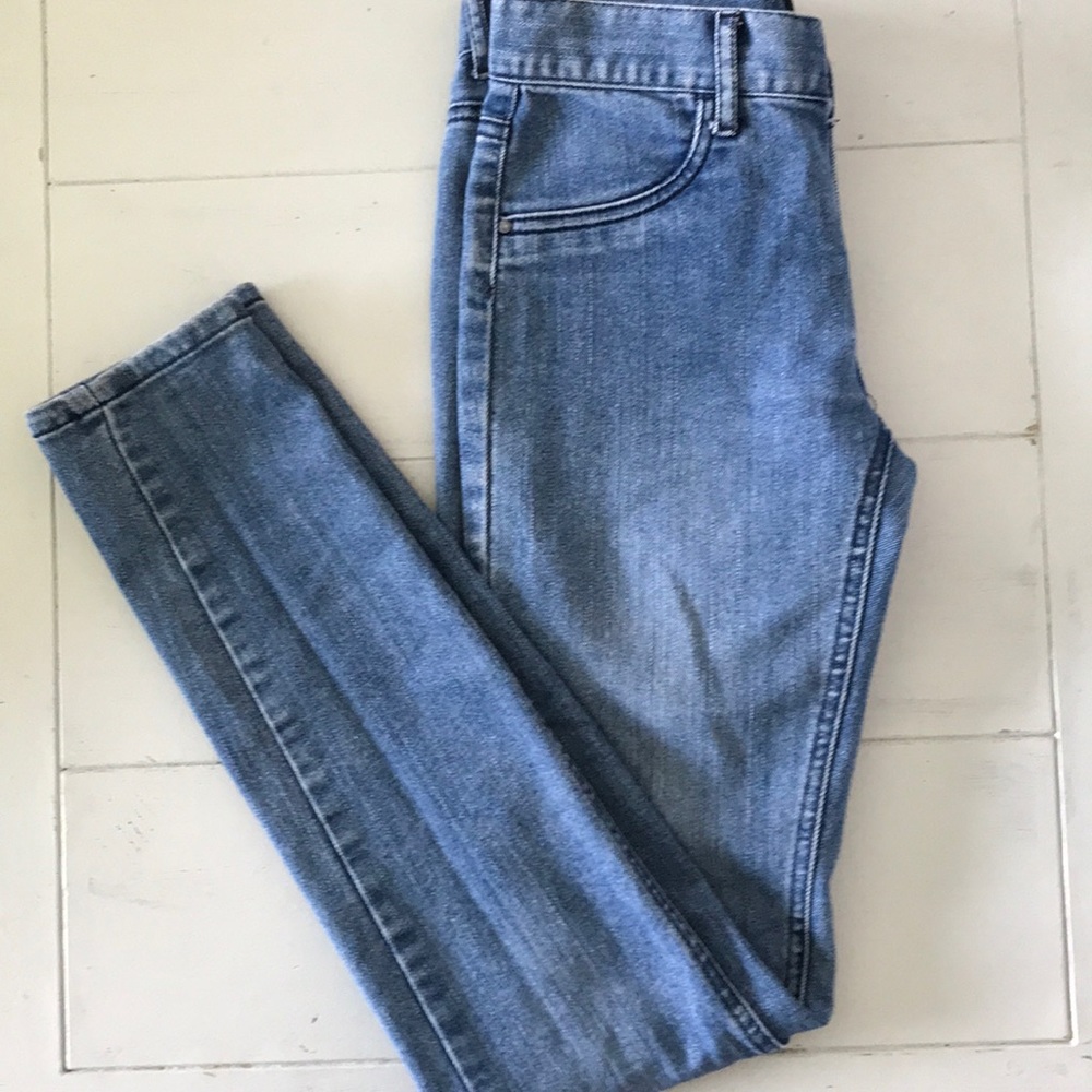 Billabong skinny jeans size 0